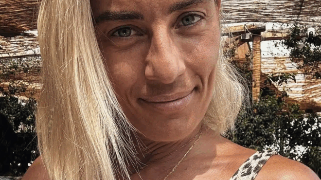 eleonora-meleti-entyposiazei-i-nea-selfie-fotografia-tis-mas-deichnei-ti-efage-396874