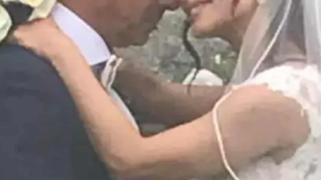 neos-chorismos-sti-showbiz-diazygio-meta-apo-5-chronia-gamoy-gia-pasignosti-ellinida-394463