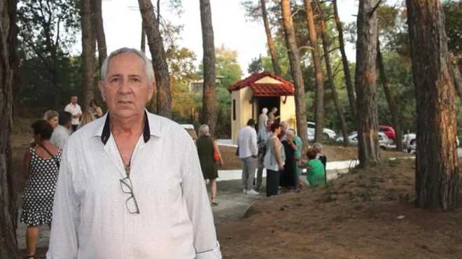 viosa-thayma-apo-ton-agio-pa-sio-ki-echtisa-parekklisi-407403