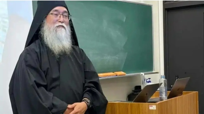 iaponas-michanikos-afise-to-diastima-gia-to-agion-oros-407776