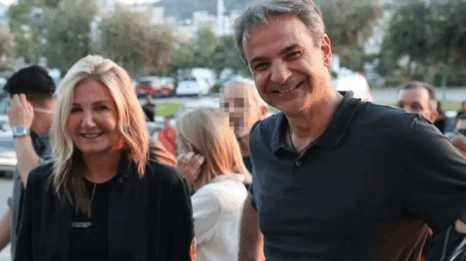 kyriakos-mitsotakis-mareva-gkrampofski-oi-tryferes-anartiseis-gia-ta-genethlia-toy-gioy-toys-agapi-moy-panta-dipla-soy-400211