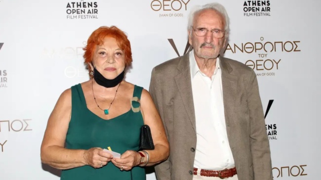 dystychos-molis-matheytike-gia-tin-chrysoyla-diavati-amp-8211-to-dyskolo-kalokairi-tis-gnostis-ithopoioy-amp-8211-ti-symvainei-402240