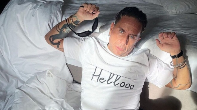 isos-ego-na-eimai-trelos-alla-esy-amp-8230-ta-prota-logia-toy-giorgoy-mazonaki-meta-to-dromoka-teio-amp-8211-oli-i-ellada-sto-pleyro-toy-405502