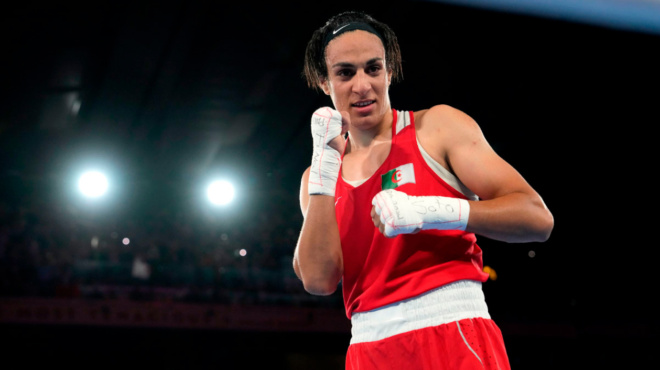 thymaste-tin-iman-kelif-tin-mpoxer-poy-prokalese-salo-stoys-olympiakoys-xechaste-o-ti-xerete-simera-einai-koyklara-me-makry-malli-ki-allo-prosopo-405668