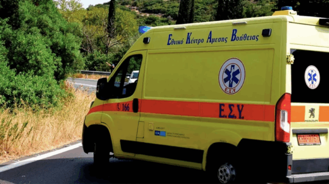 adianoito-sok-dimosiografos-pige-na-kalypsei-to-trochaio-me-toys-nekroys-stin-eyvoia-kai-ton-trakare-niopantro-zeygari-408566