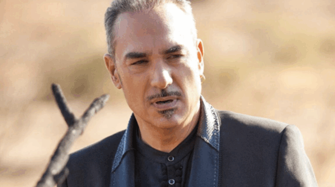 notis-sfakianakis-sti-varkiza-gia-kafe-se-spania-dimosia-emfanisi-meta-tis-fimes-gia-provlima-ygeias-408112