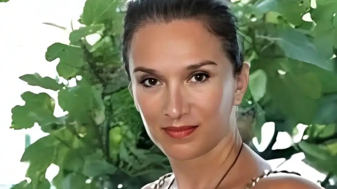 agapimeni-ellinida-to-1976-mis-ellas-kai-triti-mis-kosmos-sto-poyerto-riko-to-1977-agapimeni-ithopoios-tis-dekaetias-toy-80-amp-8211-pos-einai-simera-sta-69-tis-chronia-408419