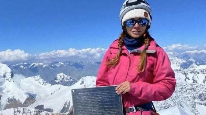 tragiko-telos-nekri-stin-koryfi-toy-voynoy-i-omorfi-30chroni-natalia-406905