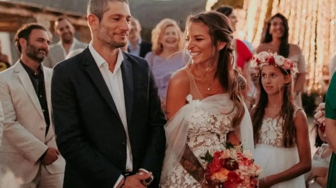 ayti-32-ki-aytos-amp-8230-i-terastia-diafora-ilikias-tis-eriettas-koyrkoyloy-me-ton-syzygo-tis-amp-038-i-apantisi-otan-tin-rotisan-pos-aisthanetai-402249