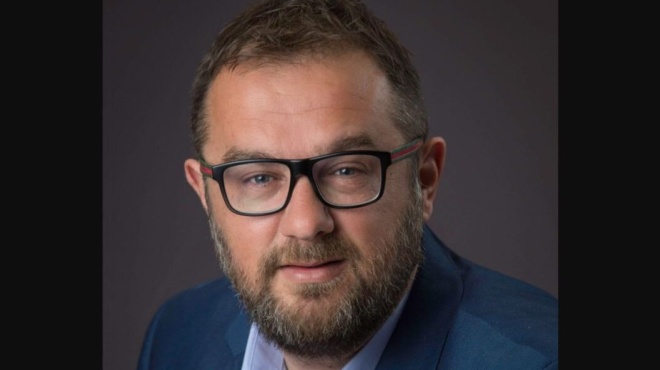 echei-pagosei-mia-poli-olokliri-me-ta-kideiocharta-stoys-dromoys-amp-8211-pethane-sta-49-toy-gnostos-antidimarchos-megalo-sok-406294