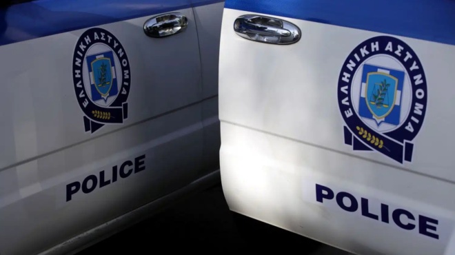 synelifthi-53chronos-timoros-ton-empriston-stin-kriti-kaloyse-ton-kosmo-na-toys-vasanisei-404138