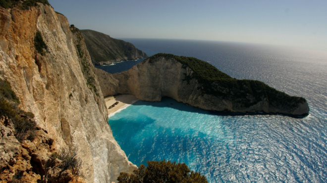 tragodia-tora-sti-zakyntho-amp-8211-molis-ton-vrikan-nekro-sto-nayagio-402257