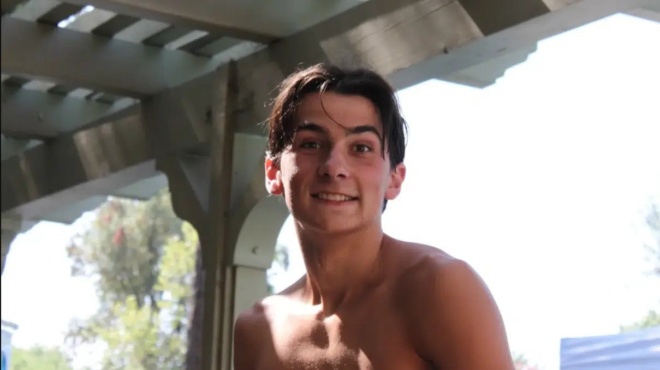 eipe-molis-6-lexeis-ston-mpampa-toy-kai-voytixe-sto-keno-tragika-nea-gia-ton-14chrono-mathiti-se-katastasi-sok-o-pateras-408376