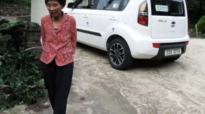 i-70chroni-poy-edose-960-fores-gia-diploma-i-hyundai-tis-ekane-dopo-to-aytokinito-407408