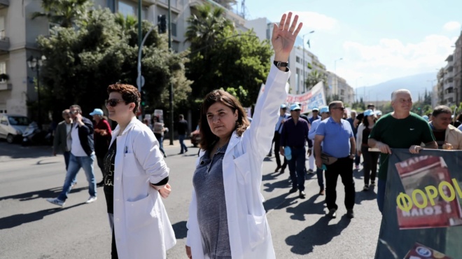 erchetai-loyketo-se-olh-thn-ellada-406071