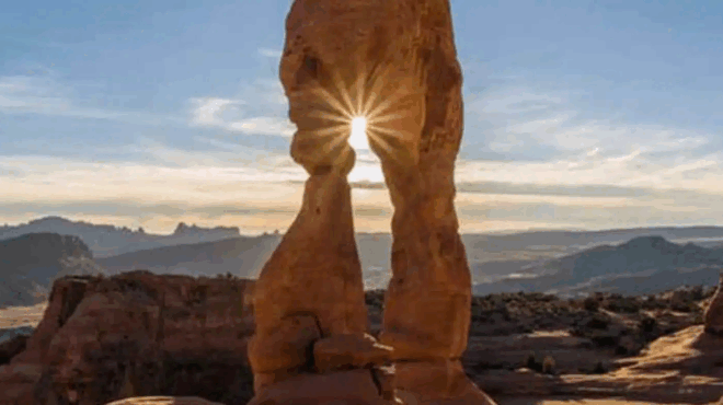 pyli-toy-leonta-stis-8-aygoystoy-ta-3-zodia-poy-tha-doyn-anodo-stin-kariera-401707