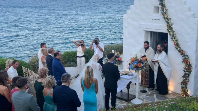 molis-pantreytike-to-pio-agapimeno-zeygari-tis-ellinikis-showbiz-oi-protes-fotografies-406833