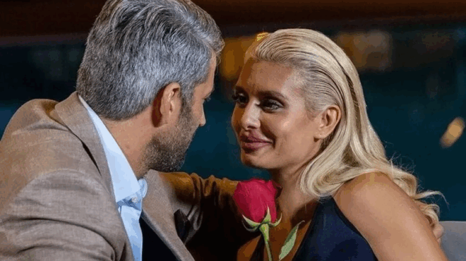 agnoristi-kai-star-toy-tiktok-i-athina-toy-the-bachelor-egine-mia-alli-2-5-chronia-meta-tin-aporripsi-toy-alexi-pappa-404875