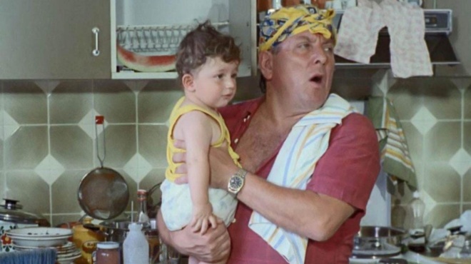 i-katarameni-tainia-to-tragiko-telos-toy-agorioy-poy-ekane-ton-mikro-chrysantho-ston-teleytaio-antra-415421