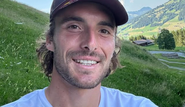 ayti-einai-i-nea-syntrofos-toy-tsitsipa-meta-tin-mpantosa-amp-8211-mazi-stin-athina-415584