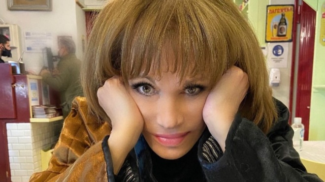 anatropi-sok-dolofonisan-mesa-sto-spiti-tis-tin-mairi-chronopoyloy-tis-echei-vgei-to-matomeno-nychtiko-afotoy-echei-pethanei-leei-o-dikigoros-417020