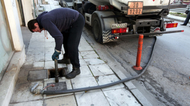 petrelaio-thermansis-den-perimename-tetoia-timi-amp-8230-amp-8211-toso-tha-plirosoyme-to-litro-fetos-ton-cheimona-417059