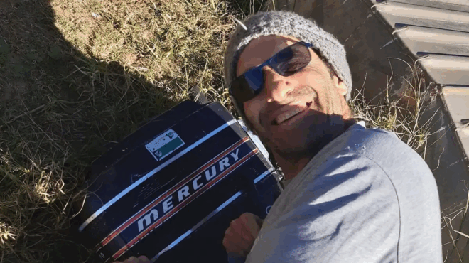 omogenis-o-57chronos-serfer-poy-katasparachtike-apo-megalo-karcharia-sto-sidnei-amp-8211-eiche-mia-mikri-koroyla-410254