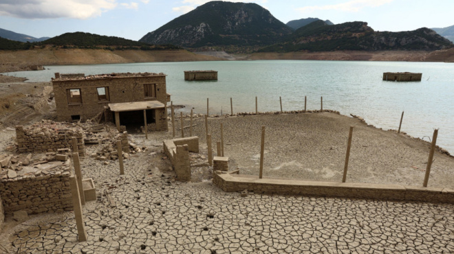 ektakto-anakoinothen-gia-oloys-osoys-menoyn-stin-athina-417109