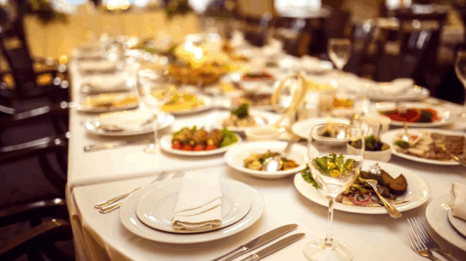 titanikos-ti-efagan-oi-epivates-toy-liges-ores-prin-tin-tragodia-amp-8211-to-teleytaio-toys-geyma-deyterolepta-prin-chtypisoyn-sto-pagovoyno-411260