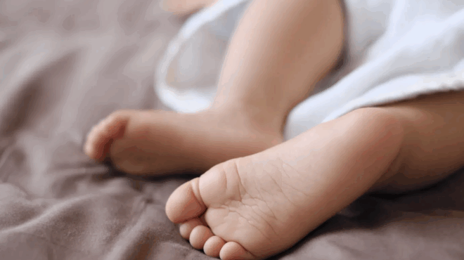 xypnaei-mnimes-apo-tis-ypotheseis-moyrtzoykoy-kai-pispirigkoy-fakelos-me-mystiriodi-thanato-vrefoys-anatrepei-palies-iatrodikastikes-ektheseis-411286