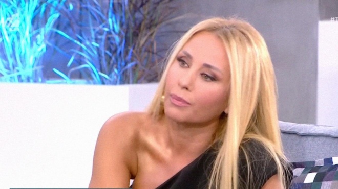 gogo-mastrokosta-i-ypotropi-toy-karkinoy-410376