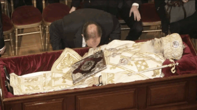 ton-skotosan-giati-ixere-oti-apokalypsi-sok-toy-adelfoy-toy-christodoyloy-gia-dolofonia-411741