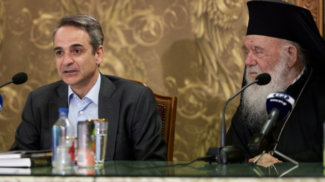 ektakti-synantisi-mitsotaki-amp-8211-aytos-paei-apo-ora-se-ora-sto-megalo-maximoy-amp-8211-o-logos-410729