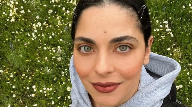 ragizei-kardies-i-myriella-koyrenti-i-panagia-mas-na-skepazei-tin-psychi-soy-410958