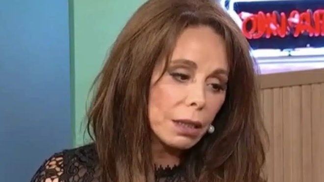 sygkinei-i-voyla-patoylidoy-gia-ton-thanato-toy-syzygoy-tis-treis-fores-o-theoylis-mas-gemise-to-kantilaki-409115