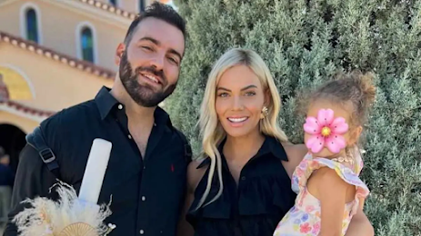 ioanna-maleskoy-stin-proti-koinonia-tis-koris-tis-meta-ti-vaftisi-ta-stigmiotypa-me-ton-nono-412813