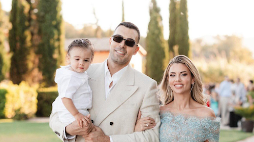 maria-darsinoy-ta-paidia-tis-me-ton-kosta-sloyka-fotografizontai-me-to-chalkino-metallio-412822