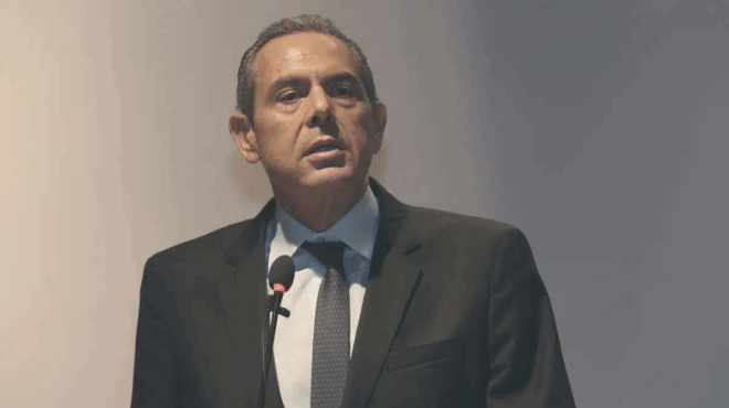 kammenos-gia-ti-mafia-tis-kritis-den-echo-kamia-doyleia-me-papades-ti-me-anakateyete-emena-409566