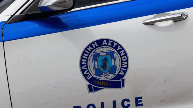 sok-sti-thessaloniki-andras-epnixe-tin-aderfi-toy-me-sakoyla-414269