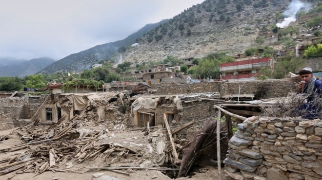 neos-terastios-seismos-5-2-richter-chtypise-prin-ligo-amp-8230-perissoteroi-apo-1-400-oi-nekroi-409267