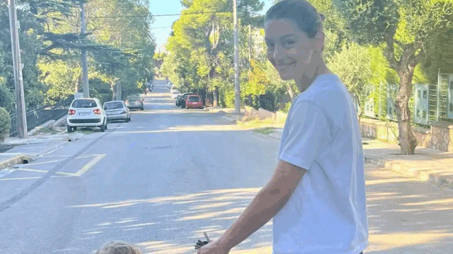 o-gios-tis-gioylikas-skafida-xekinise-to-scholeio-ta-tryfera-stigmiotypa-409692