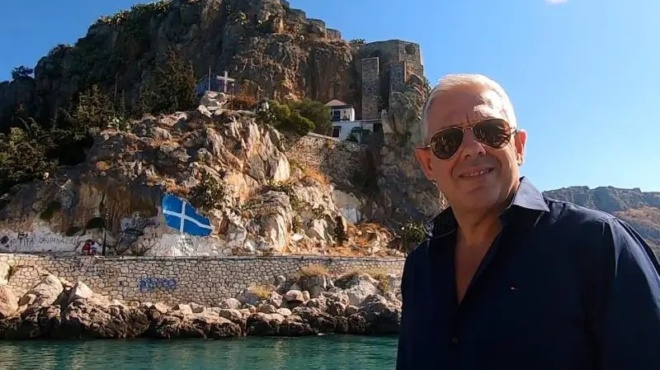 to-chrysafi-milaei-psaxte-na-vreite-katafygio-i-provlepsi-toy-tasoy-doysi-gia-tin-katastrofi-poy-erchetai-pio-grigora-ap-oti-pisteyoyme-414595