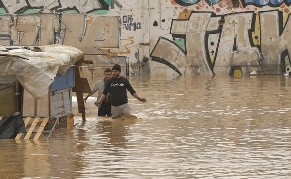 ektakti-kaki-eidisi-molis-tora-amp-8211-enas-nekros-kai-poly-agnooymenoi-414745