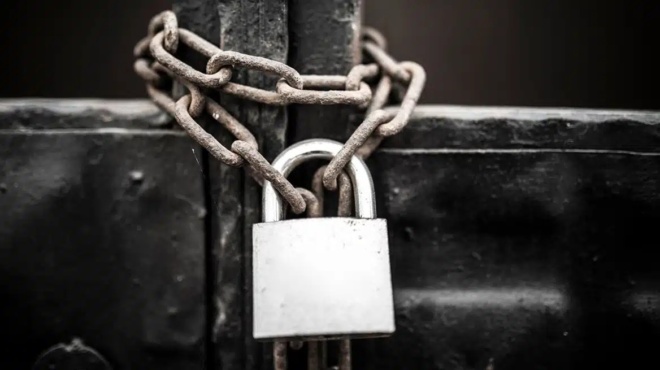 erchetai-loyketo-stin-ellada-tin-1i-oktovrioy-paralyei-i-chora-416097