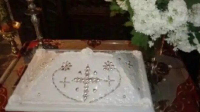 friki-mnimosyno-stin-naypaktia-egine-kideia-me-17-nekroys-ta-kollyva-eichan-paratheio-anti-gia-zachari-411451