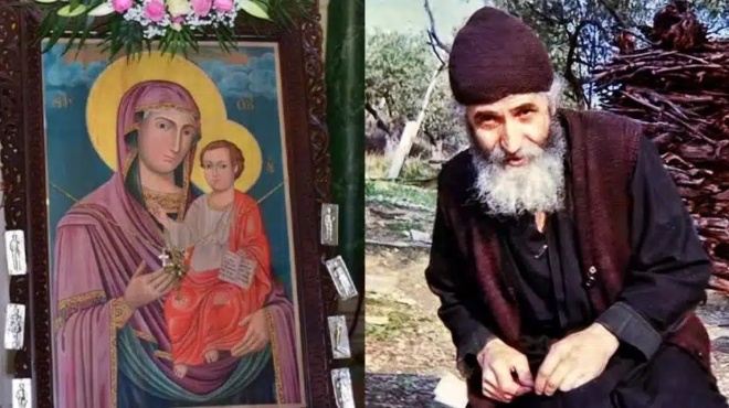 agios-pa-sios-oi-2-proseyches-poy-otan-tis-pselneis-i-panagia-tha-se-voitha-414122