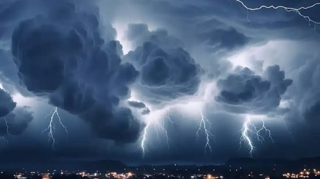 erchetai-akraia-kai-epikindyni-kataigida-24-oron-oi-7-perioches-poy-einai-sto-kokkino-415795