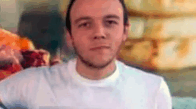 kavala-aytos-einai-o-28chronos-poy-skotothike-se-trochaio-thrinos-sta-amisiana-gia-ton-christo-414820