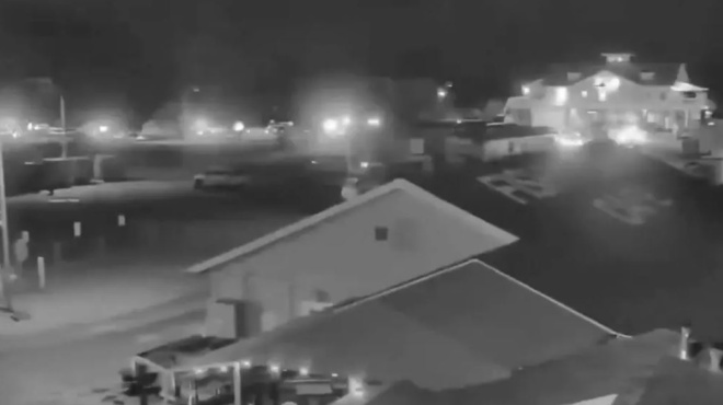 adianoiti-tragodia-se-estiatorio-3-nekroi-kai-8-traymaties-xafnika-ekei-poy-etrogan-to-fagito-toys-416336