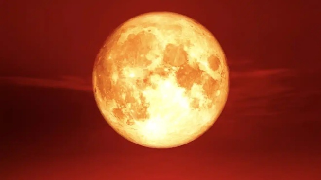 matomeno-feggari-ta-4-zodia-poy-epireazontai-perissotero-apo-tin-ekleipsi-selinis-stis-7-septemvrioy-409250